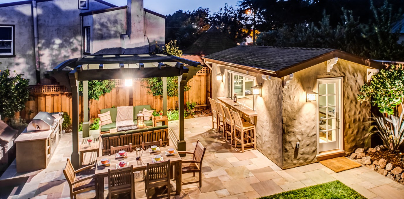 Outdoor Renovation: Design-Build for Outdoor Living Spaces